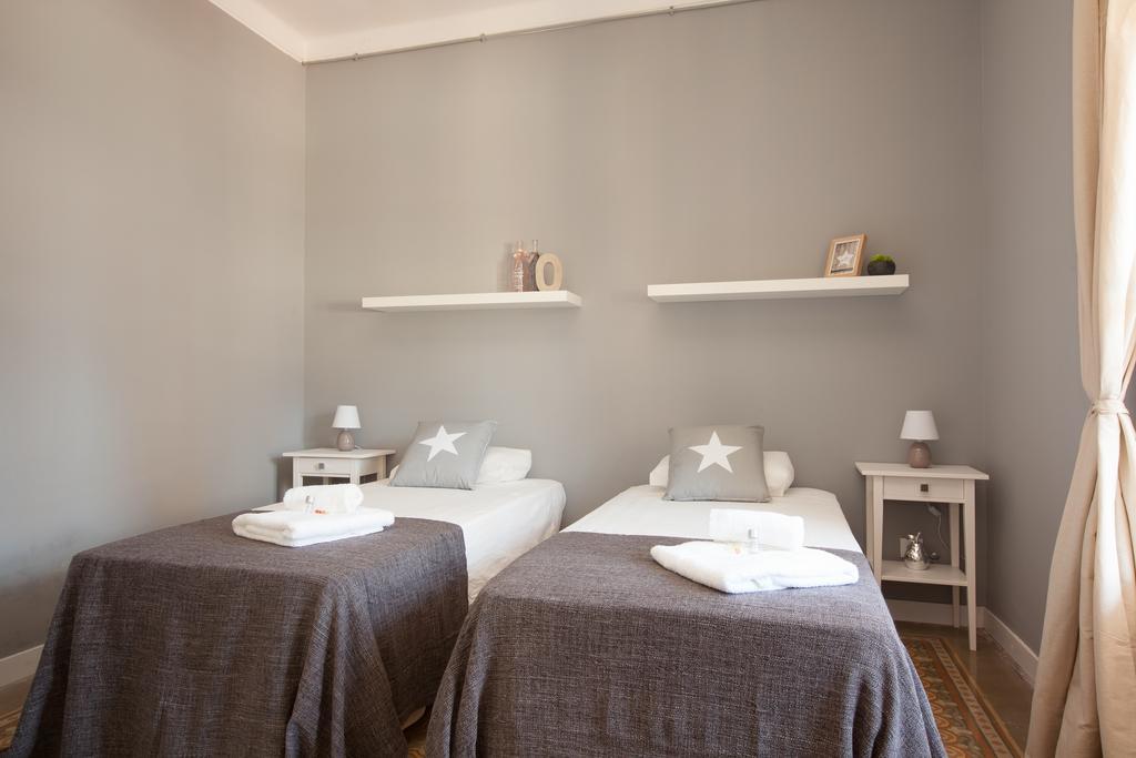 Enjoy Apartments Sofia Барселона Экстерьер фото